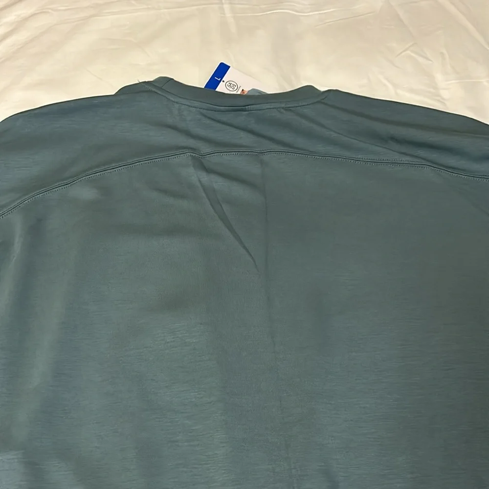 NWT Sage Ladies' Crew Neck Scuba Cozy Top with Side Pockets - Picture 4 of 5